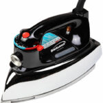 1_non-stick-steam-iron_mpi-70.jpg