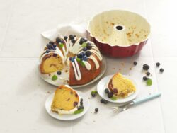 FLUTED BUNDT PAN-NON STICK - Image 4