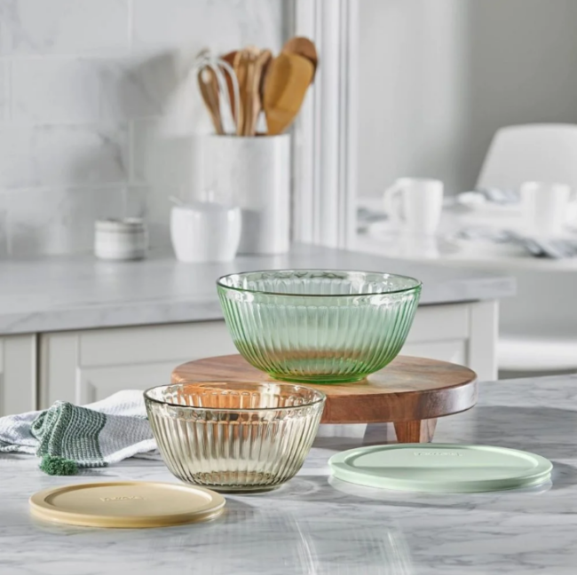 PYREX-4 MIXING BOWLS QT and QT