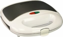 WAFFLE MAKER NON STICK MAKES 2 - Image 4